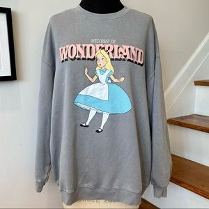 NWT H&M Disney Welcome to Wonderland Crewneck Sweatshirt (Size XL)